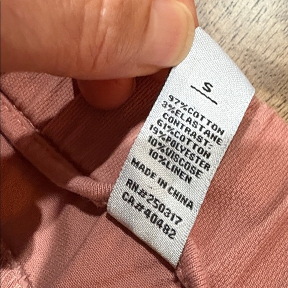 Varley Corinth Pant. Small. Pink / salmon color. Like new. - Picture 5 of 8